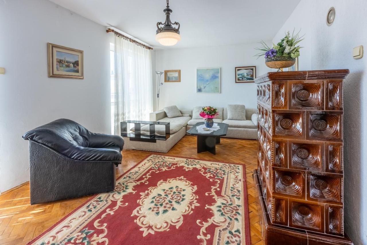 Apartment Mira "Pet Friendly" Crikvenica Exterior photo
