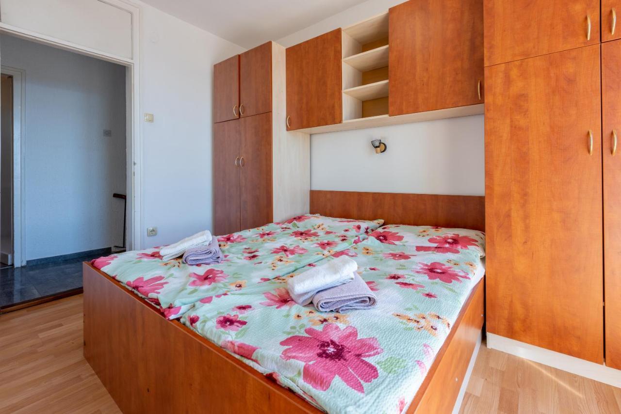 Apartment Mira "Pet Friendly" Crikvenica Exterior photo